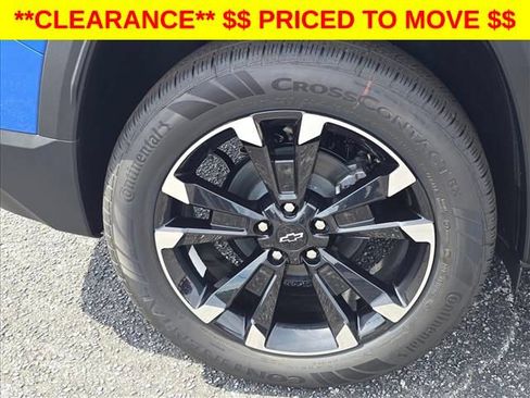 New 2026 Chevrolet Equinox RS w/ Convenience Package III AWD/4WD image 32