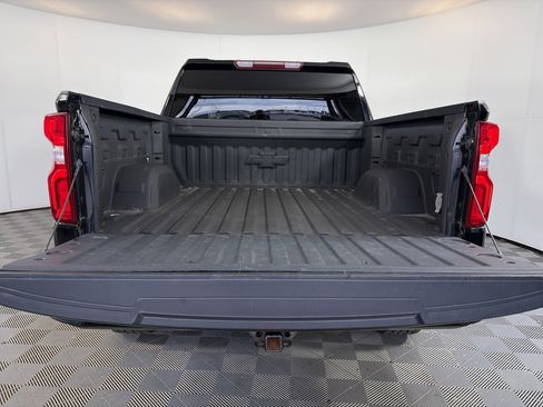 Used 2022 Chevrolet Silverado 1500 Custom Trail Boss w/ Safety Confidence Package AWD/4WD image 15