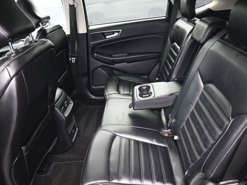 Used 2022 Ford Edge SEL image 27