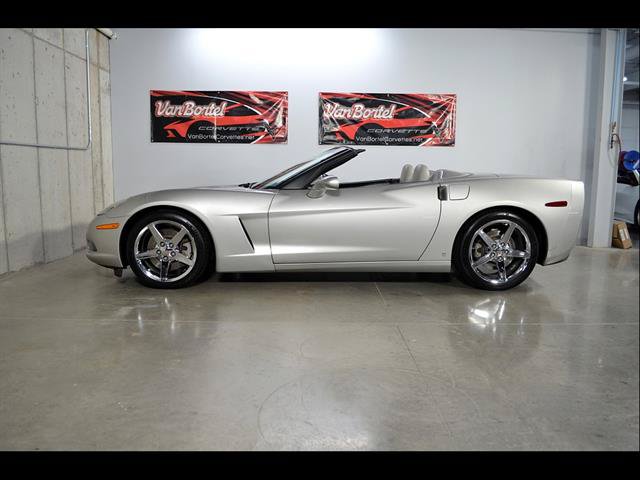 Used 2007 Chevrolet Corvette Convertible w/ Preferred Equipment Group RWD image 25