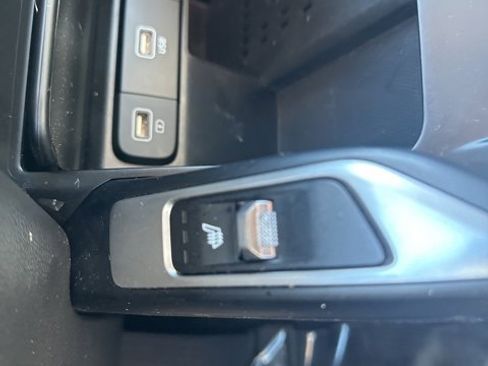 Used 2023 Kia Sorento S w/ Panoramic Sunroof Package image 28