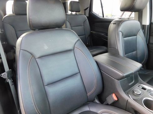Used 2021 Chevrolet Traverse Premier w/ Redline Edition image 21