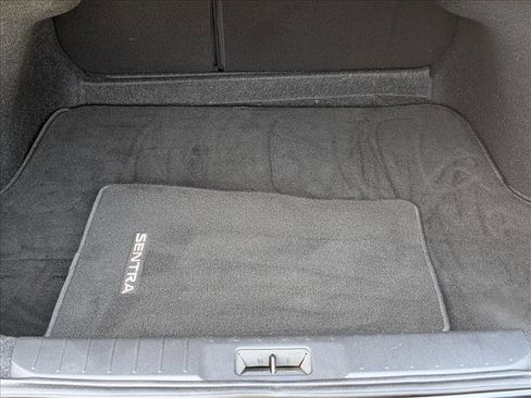 Used 2022 Nissan Sentra S image 6