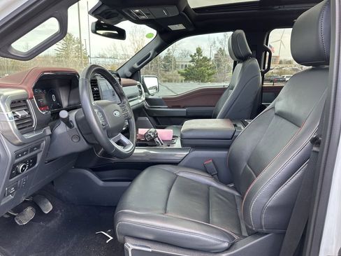 Used 2023 Ford F150 Lariat w/ Equipment Group 502A High image 9