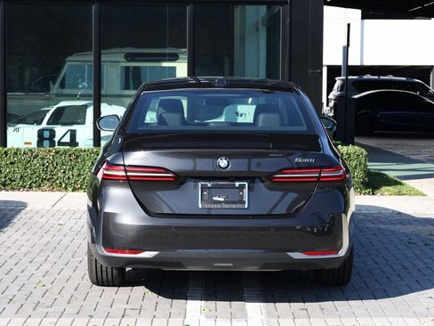 Used 2025 BMW 530i xDrive 530i xDrive image 6