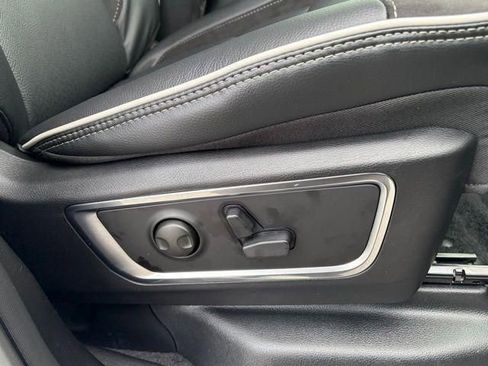 New 2026 RAM 1500 Laramie w/ Sport Appearance Package image 28