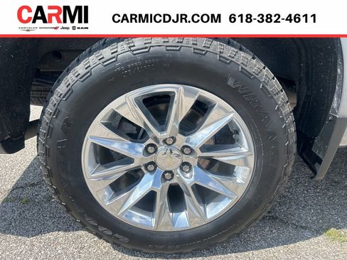 Used 2020 Chevrolet Silverado 1500 LTZ AWD/4WD image 7