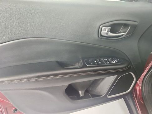 Used 2021 Jeep Compass Limited image 19