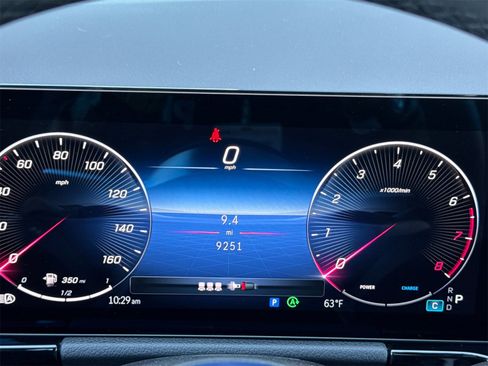 Certified 2025 Mercedes-Benz GLA 250 4MATIC image 28