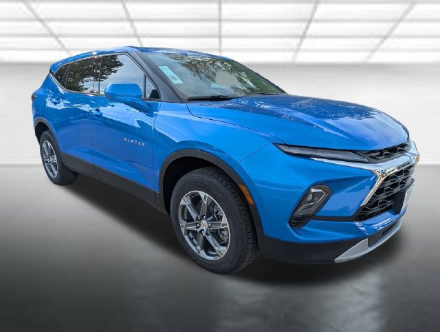 New 2026 Chevrolet Blazer LT w/ LPO, Floor Liner Package FWD image 1