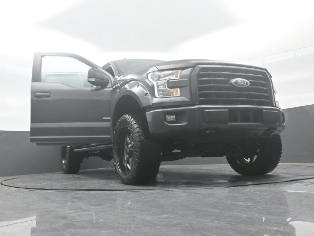 Used 2016 Ford F150 XLT w/ Equipment Group 302A Luxury AWD/4WD image 28