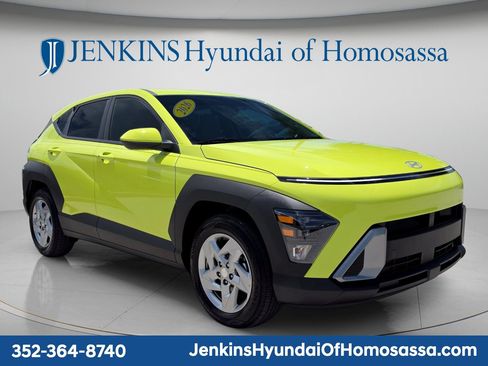 New 2026 Hyundai Kona SE FWD image 2