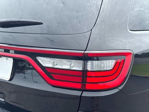 Used 2022 Dodge Durango SXT w/ Anodized Platinum Package RWD image 13