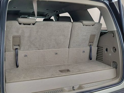 Used 2015 Chevrolet Tahoe LT RWD image 8
