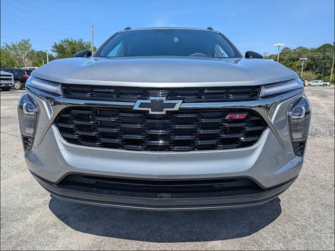 New 2026 Chevrolet Trax RS w/ Driver Confidence Package FWD image 9