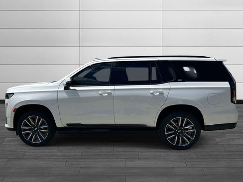 Used 2021 Cadillac Escalade Sport w/ Driver Assist Tech Package AWD/4WD image 2