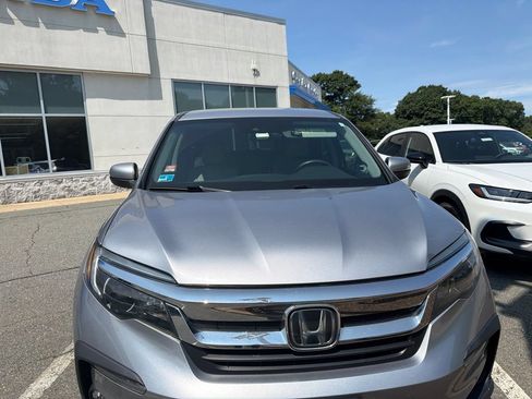 Used 2019 Honda Pilot EX image 6