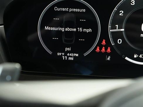 New 2026 Porsche Cayenne Coupe AWD/4WD image 15