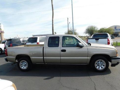 Used 2006 Chevrolet Silverado 1500 W/T image 8