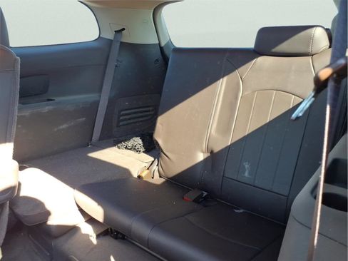 Used 2014 Buick Enclave Leather image 7