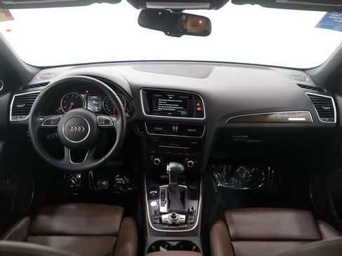 Used 2017 Audi Q5 3.0T Premium Plus w/ Technology Package image 14