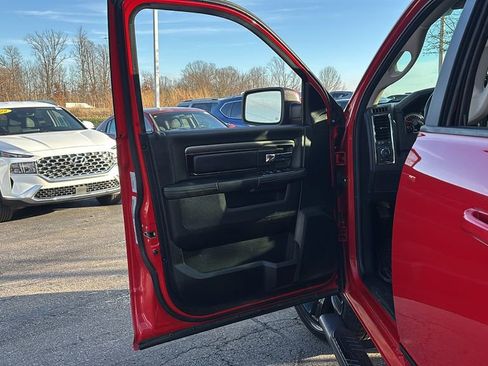 Used 2018 RAM 1500 Sport w/ Convenience Group image 11