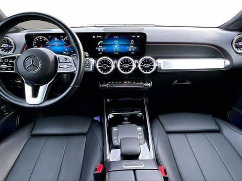 Certified 2023 Mercedes-Benz GLB 250 4MATIC image 10