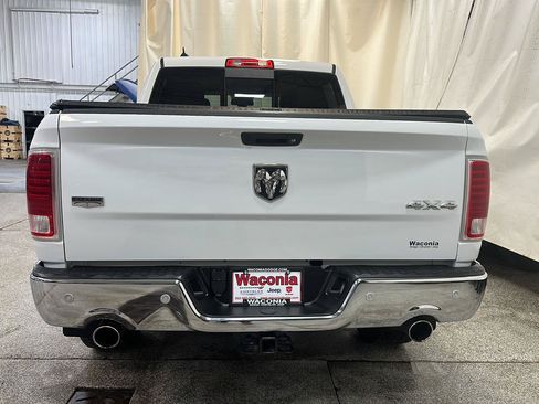 Used 2017 RAM 1500 Laramie w/ Convenience Group AWD/4WD image 4
