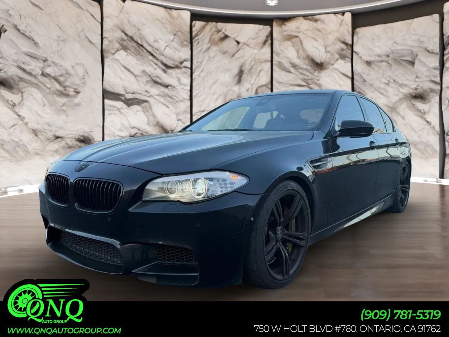 Used 2013 BMW M5 RWD image 1