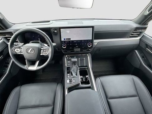 New 2026 Lexus GX 550 image 17