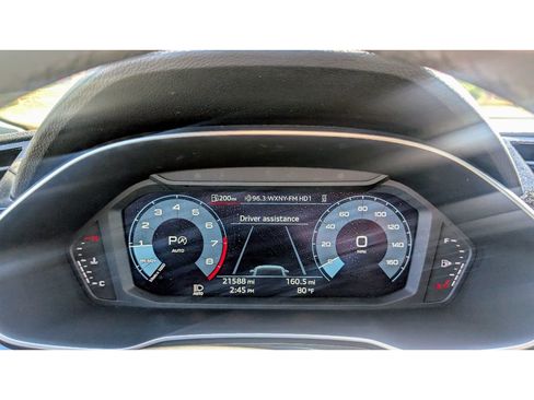 Used 2025 Audi Q3 2.0T Premium image 21