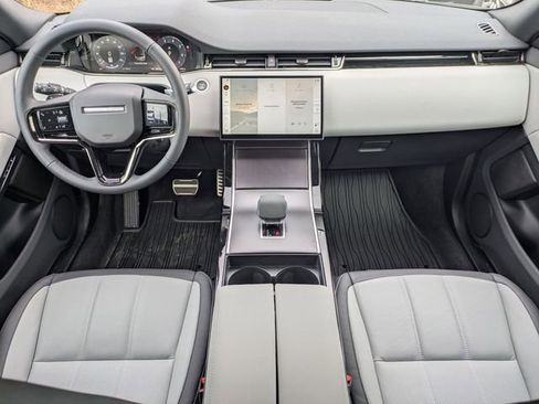 New 2026 Land Rover Range Rover Evoque Dynamic SE image 14