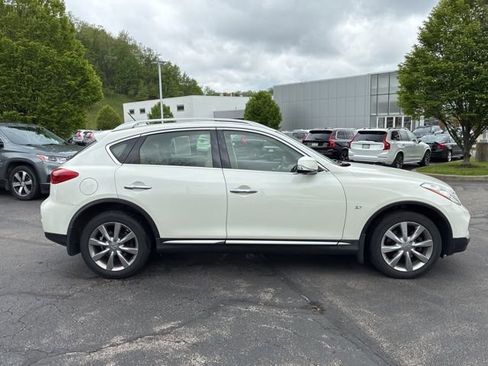 Used 2016 INFINITI QX50 AWD w/ Premium Plus Package image 3