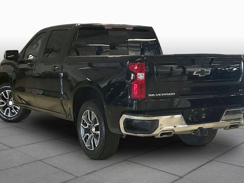 Used 2022 Chevrolet Silverado 1500 LT AWD/4WD image 11