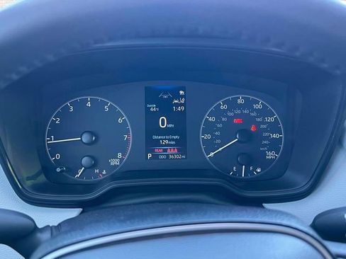Certified 2024 Toyota Corolla SE FWD image 19