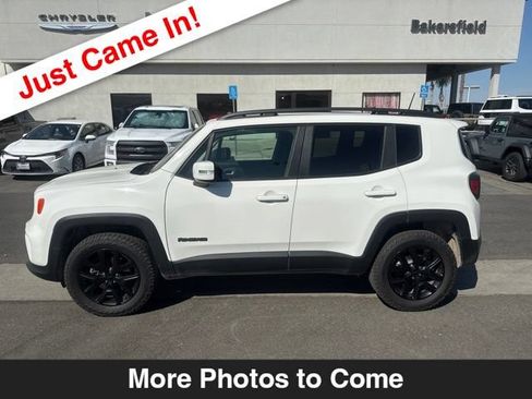 Used 2019 Jeep Renegade Altitude w/ Quick Order Package 2XM FWD image 2