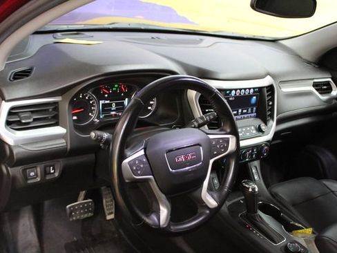 Used 2019 GMC Acadia SLT w/ LPO, Black Accent Package AWD/4WD image 14