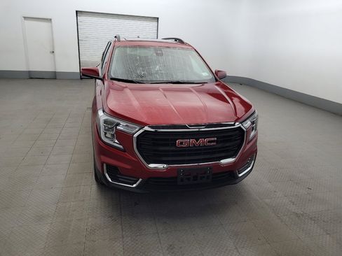 Used 2024 GMC Terrain SLE w/ Driver Convenience Package AWD/4WD image 14