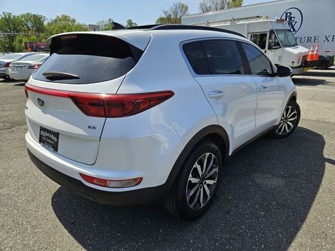Used 2018 Kia Sportage EX w/ EX Premium Package image 5