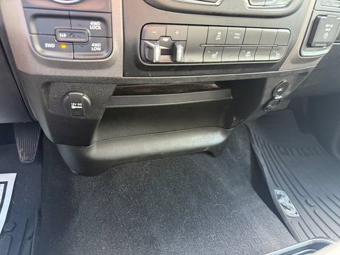 Used 2021 RAM 1500 Tradesman w/ Tradesman SXT Package AWD/4WD image 26