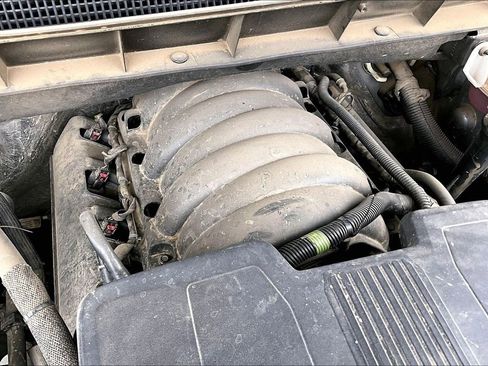 Used 2020 Chevrolet Silverado 1500 LT w/ All-Star Edition image 32