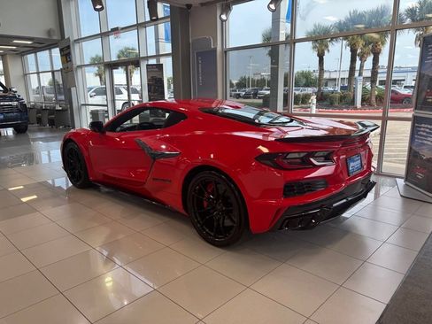 New 2027 Chevrolet Corvette Grand Sport w/ Battery Protection Package RWD image 9