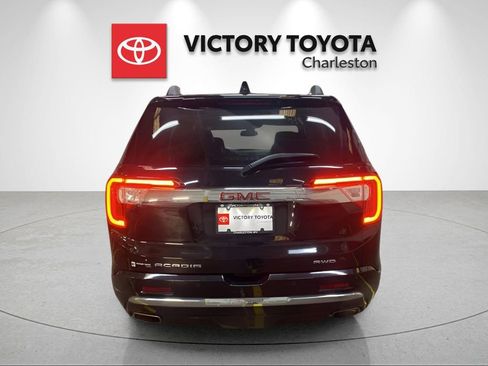 Used 2022 GMC Acadia Denali image 7