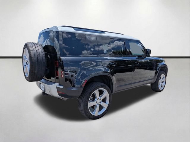 Used 2023 Land Rover Defender 110 SE AWD/4WD image 5