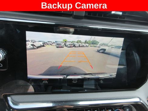 Certified 2022 GMC Sierra 1500 AT4 AWD/4WD image 16