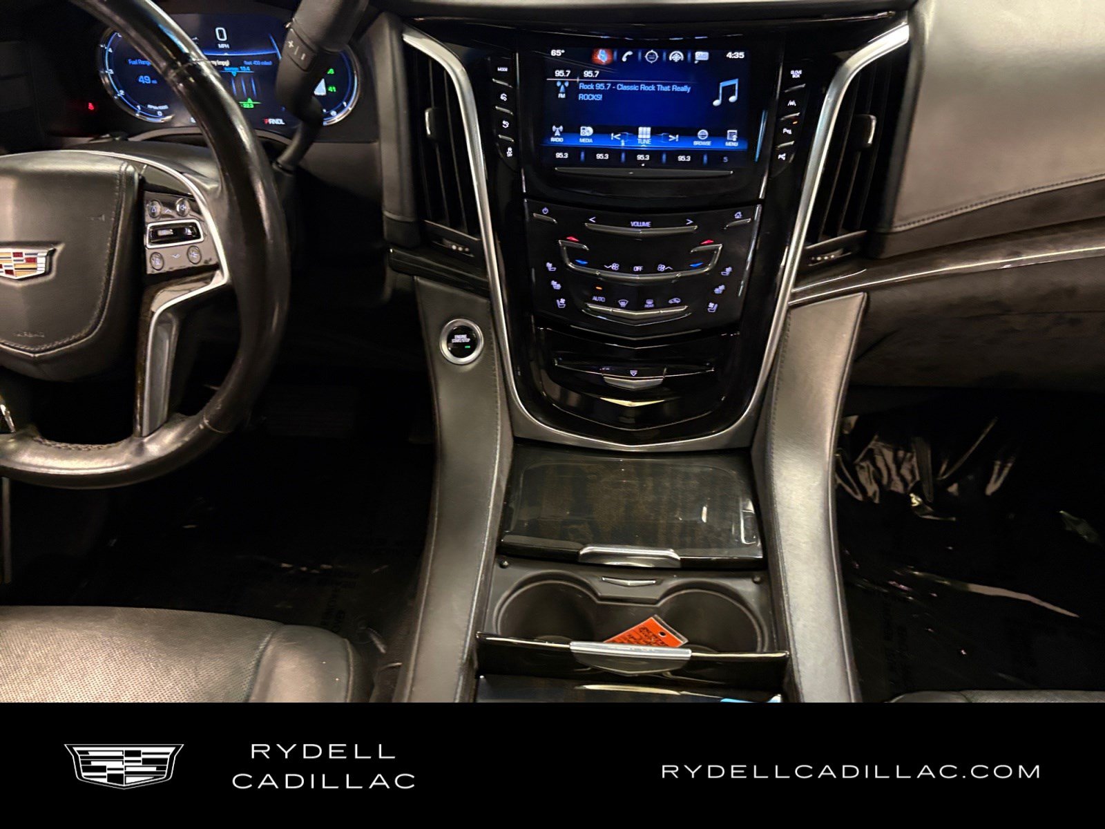Used 2018 Cadillac Escalade Platinum AWD/4WD image 15