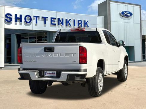 Used 2022 Chevrolet Colorado LT w/ Fleet Safety Package image 7