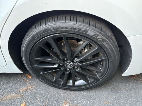 Used 2022 Toyota Camry XSE FWD image 7