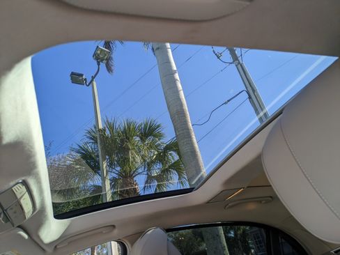 Used 2014 Mercedes-Benz S 550 Sedan image 23