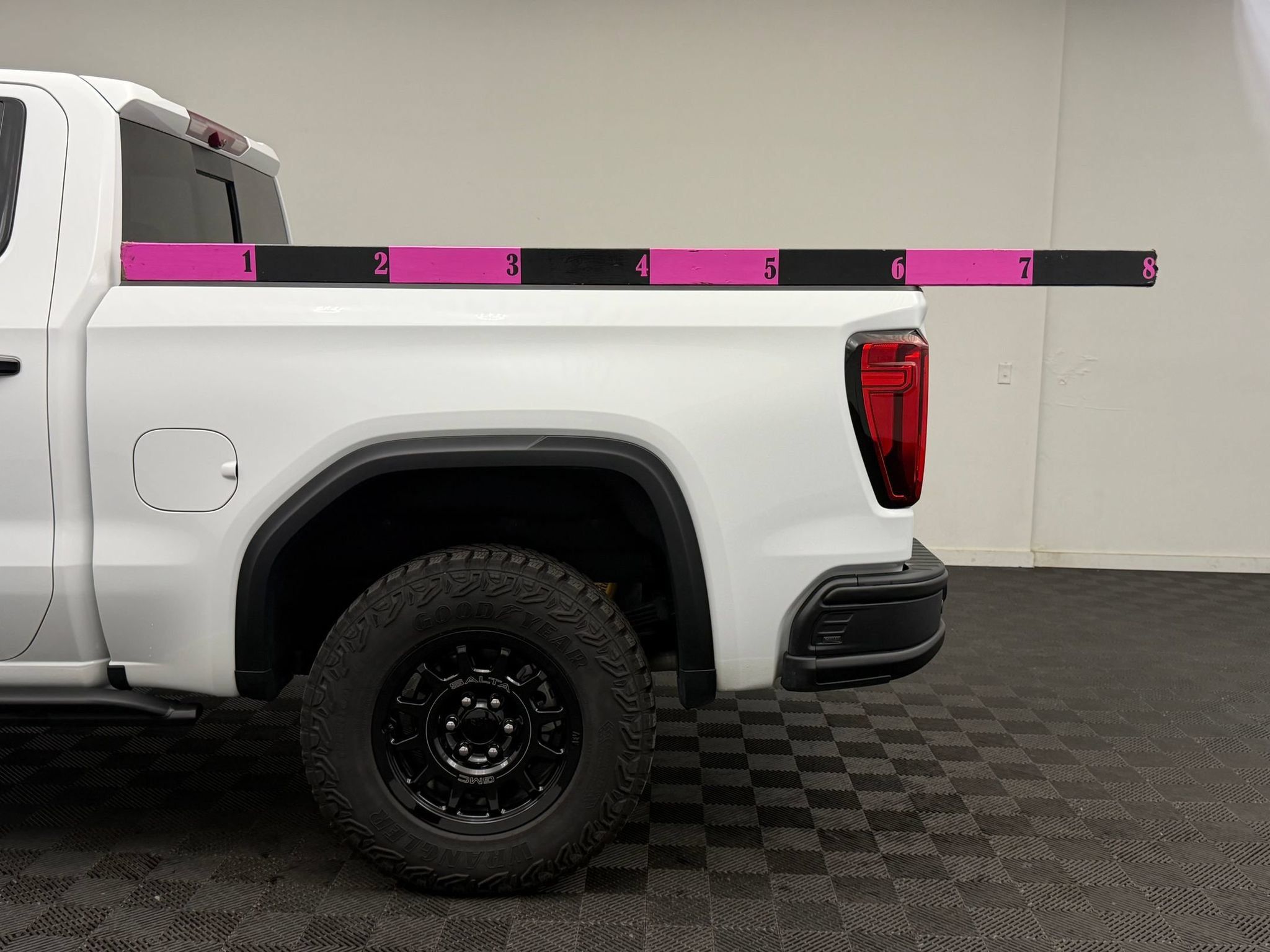 Used 2024 GMC Sierra 1500 AT4X w/ AT4X AEV Edition AWD/4WD image 27